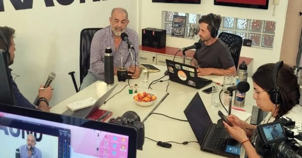 Para compartir con la comunidad el conocimiento y las experiencias que genera la institución.