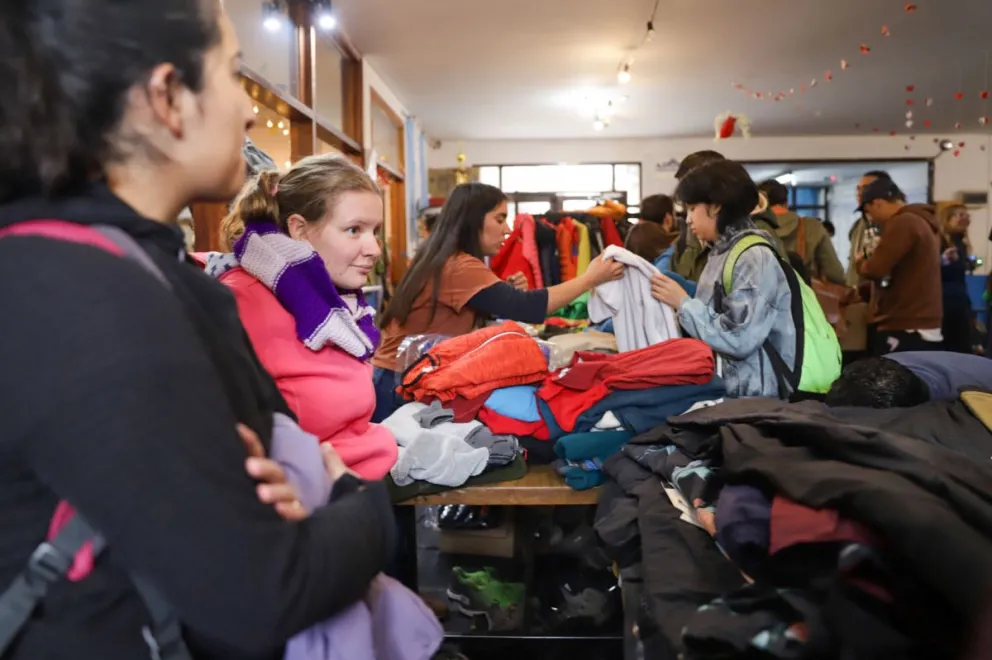 Una oportunidad de equiparse para el invierno a muy buenos precios. Fotos de Eugenia Neme.
