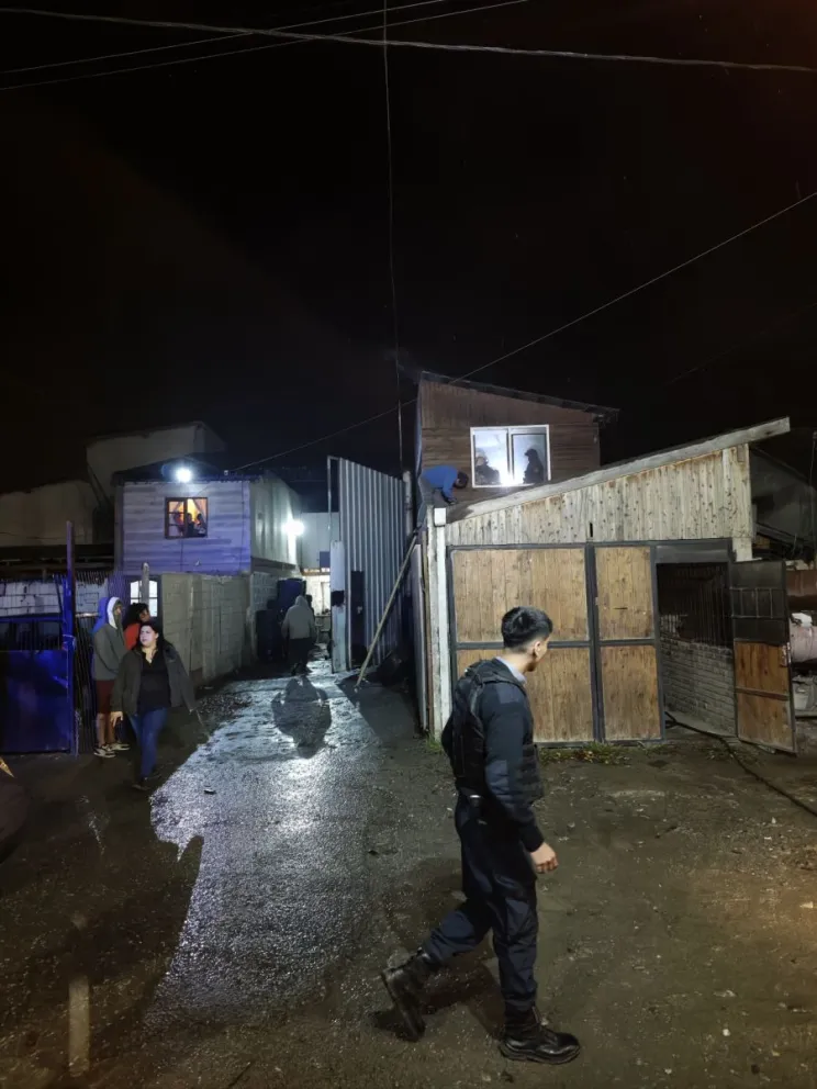 Fue necesario remover una estructura que obstaculizaba el acceso al foco. Foto: gentileza