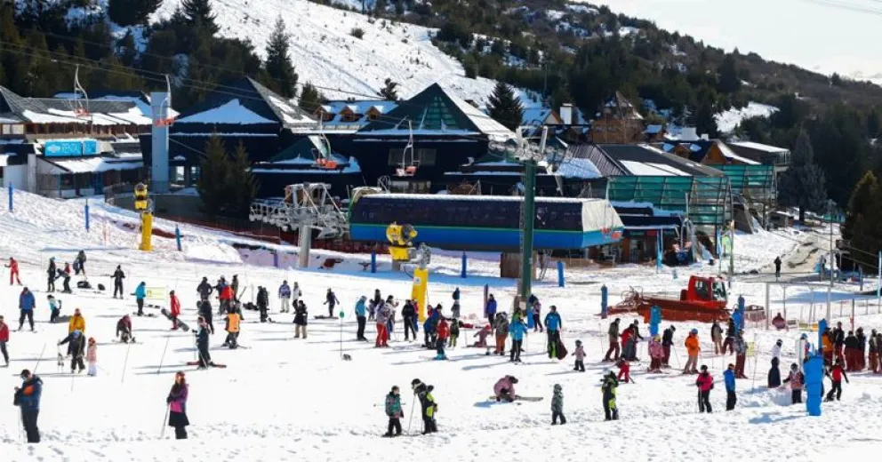 La modalidad de ambos exámenes será escrita u oral, dependiendo la cantidad de inscriptos y el tiempo disponible.