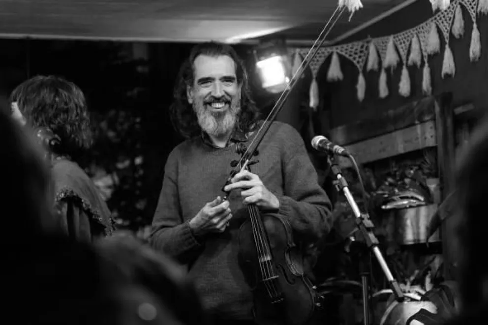 Javier, de Bajofondo a la Biblio Sarmiento. Foto: Rodrigo Mendoza.