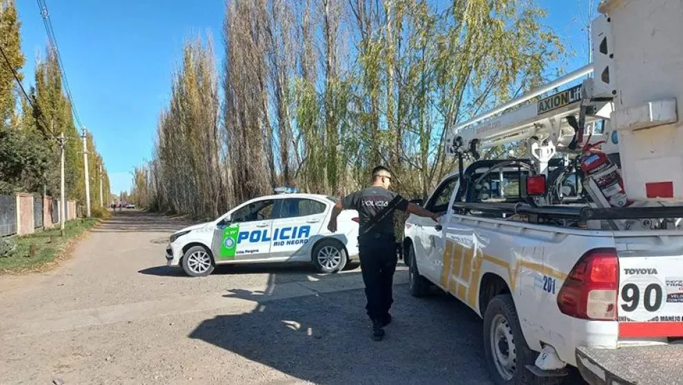 El fatal accidente ocurrió poco después de las 12 de hoy en Villa Regina. Foto: gentileza www.lcr.com.ar  