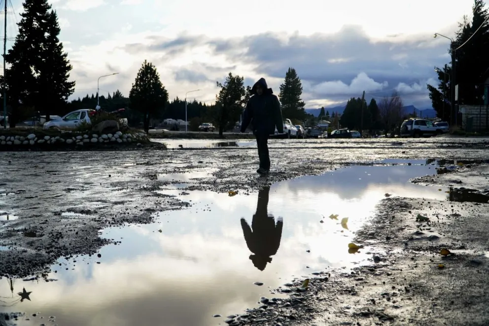 Para hoy se anuncian lluvias y nevadas aisladas, solo por la mañana.