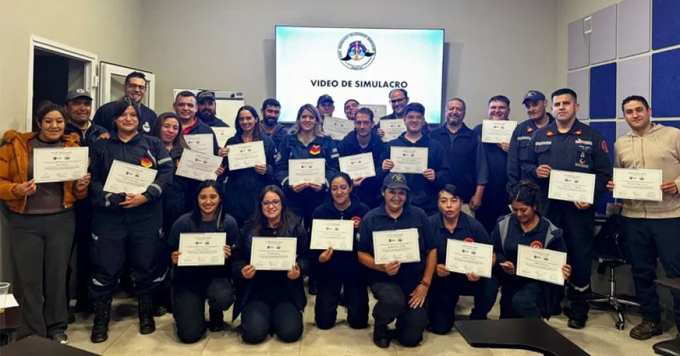 El encuentro se denominó “Gestión en la emergencia del personal de transporte y bomberos ante camiones con carga de materiales peligrosos”.