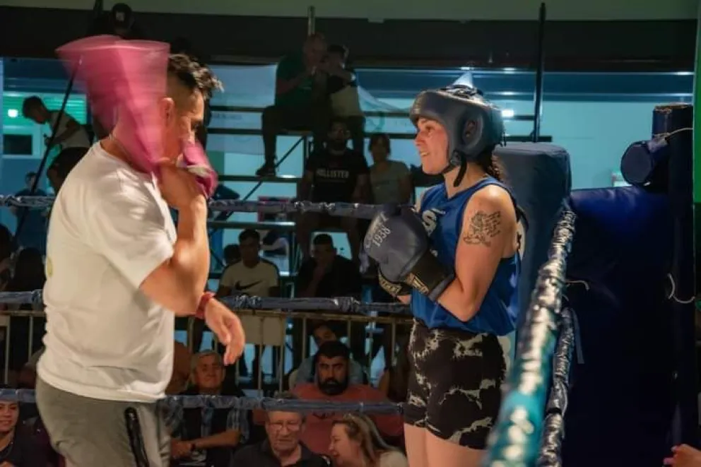 En pleno entrenamiento antes de la pelea. Foto: gentileza