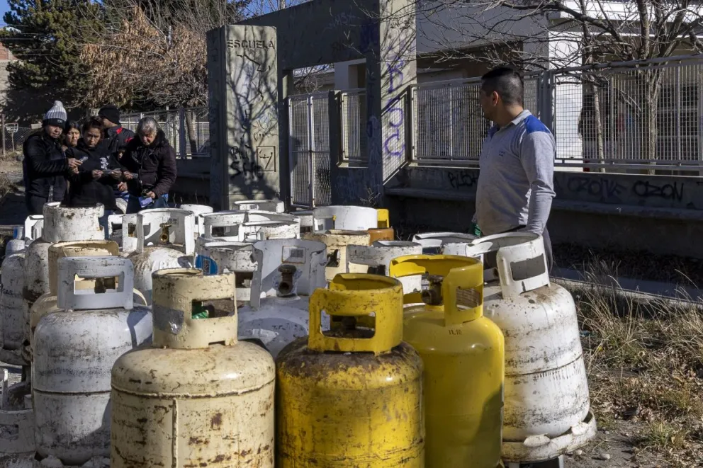 Una ayuda necesaria para los vecinos / Foto de archivo Euge Neme 