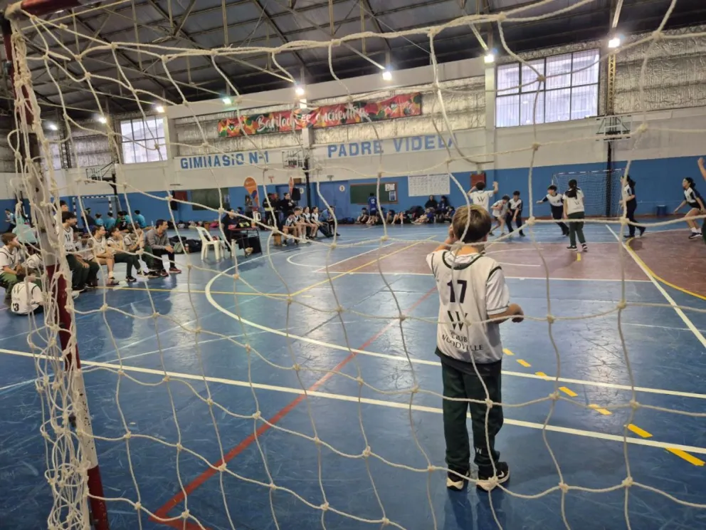 Reúne a representantes de distintas escuelas de Bariloche, en categorías Escolar y Colegial. Foto: gentileza