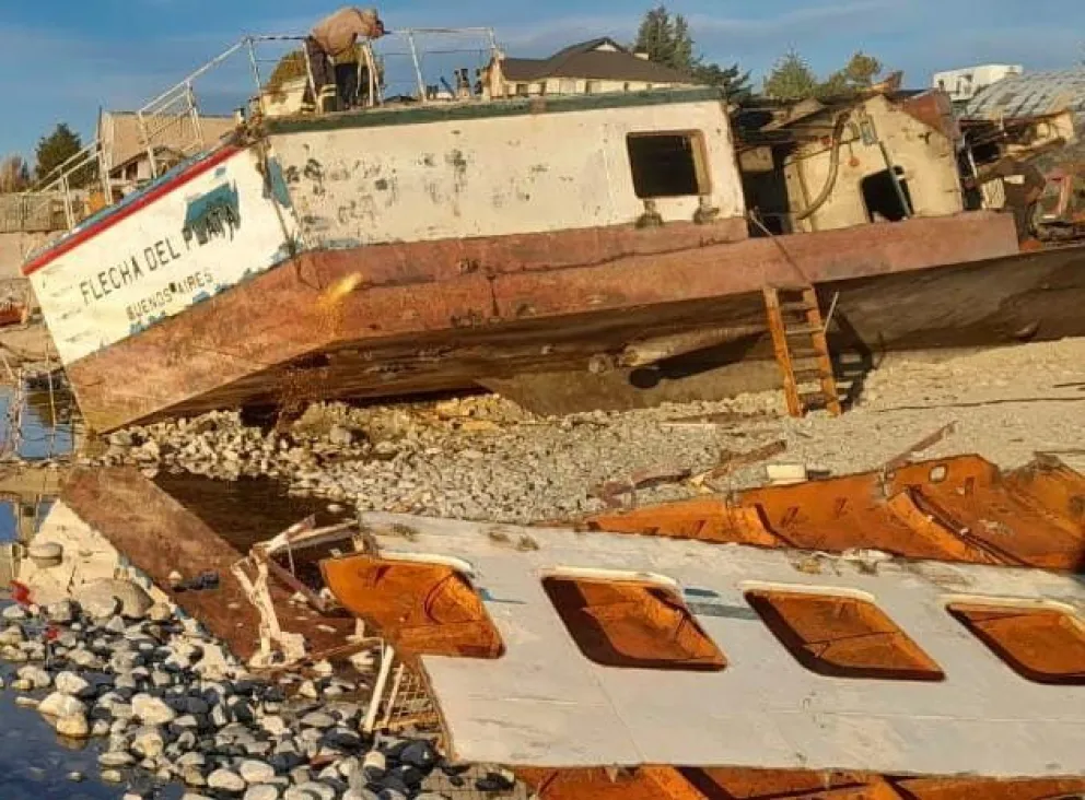 Los últimos momentos de la embarcación. 