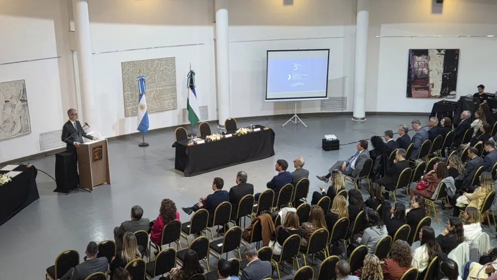 Uno de los momentos más emotivos de la jornada fue el homenaje a los integrantes del primer Comité Directivo de la Escuela.