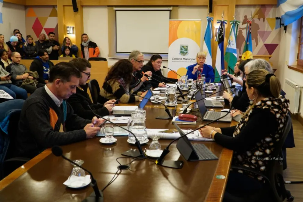 Glenda no acepta, asume Lucas Pérez 