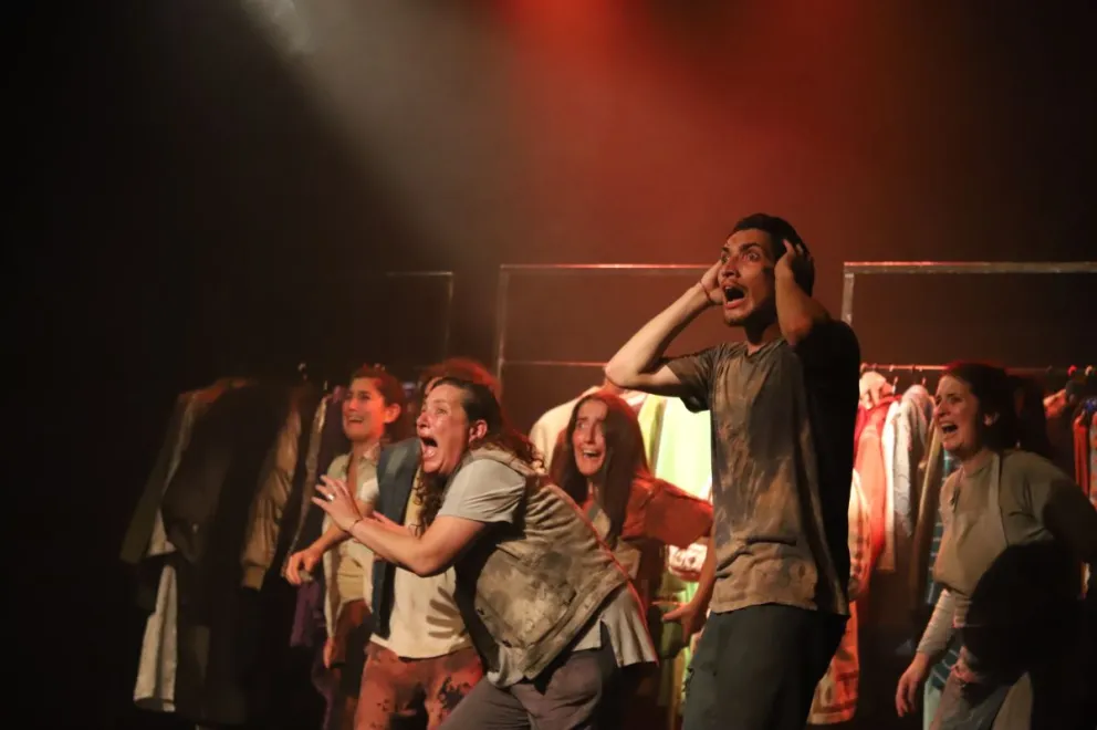 "Revisora..." salió de la universidad, pero ya adquiere vuelo propio. Foto: gentileza