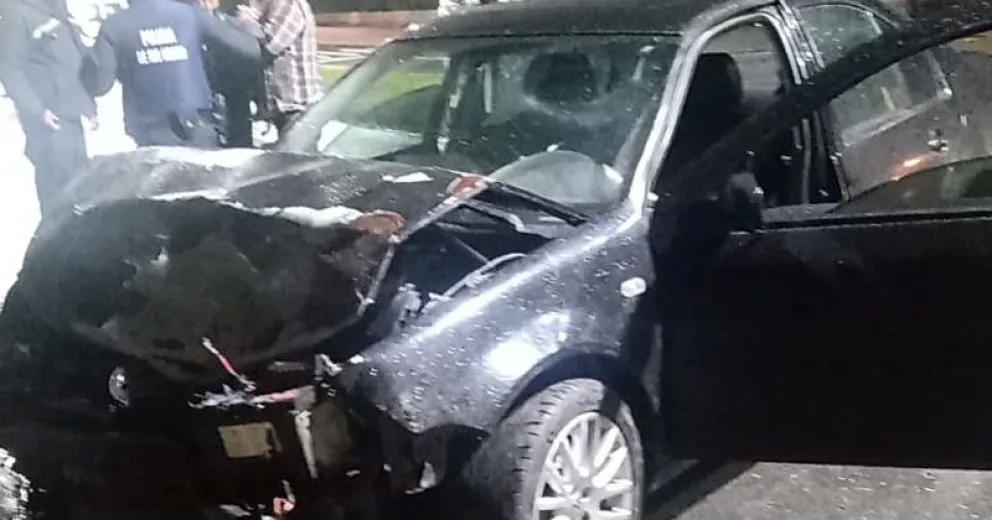 Se trata del sujeto que manejaba el VW Bora que el domingo a la noche chocó contra un Chevrolet Corsa en la Avenida 12 de Octubre.