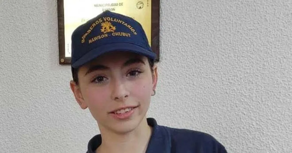 La maniobra de Heimlich está incluida en los cursos gratuitos de RCP que brindan los bomberos voluntarios.