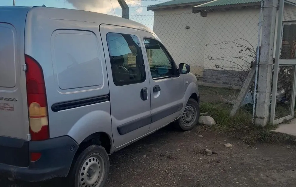La investigación policial pudo dar con el paradero del rodado. 