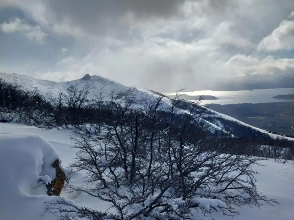 Desarrollo urbano en el cerro Catedral: juntas vecinales piden que la gente se interese en el tema