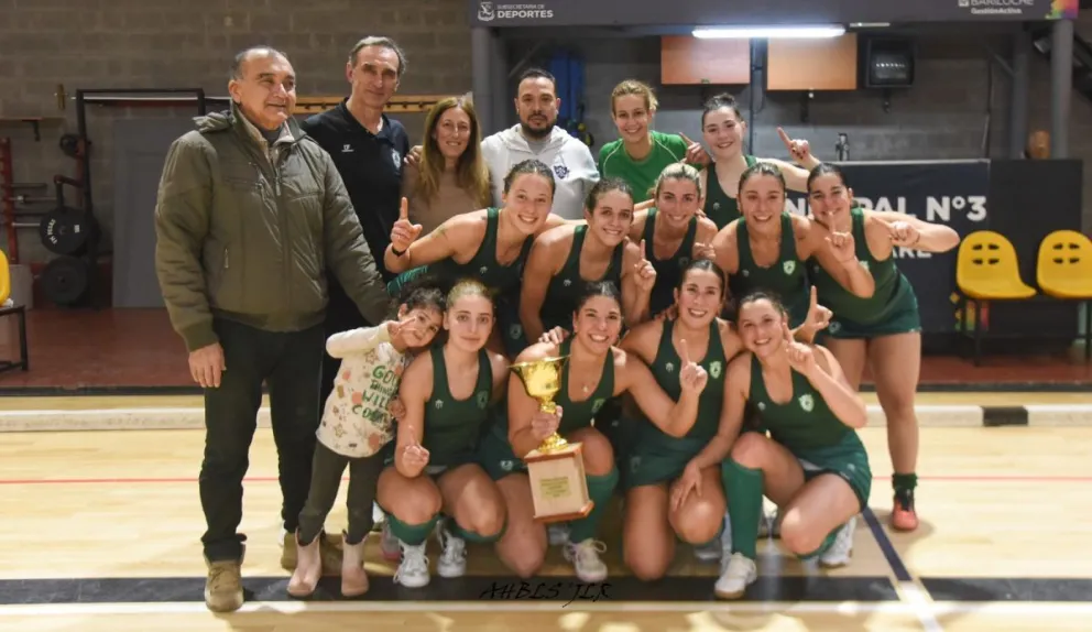 Pehuenes se quedó con el Apertura de la Asociación de Hockey de Bariloche y Lagos del Sur (Fotos: AHBYLS).