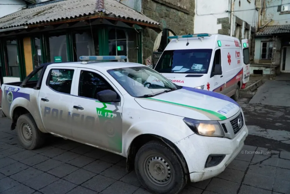 Enorme despliegue para trasladar a los heridos a disintos centros médicos de la región (foto: Facundo Pardo) 