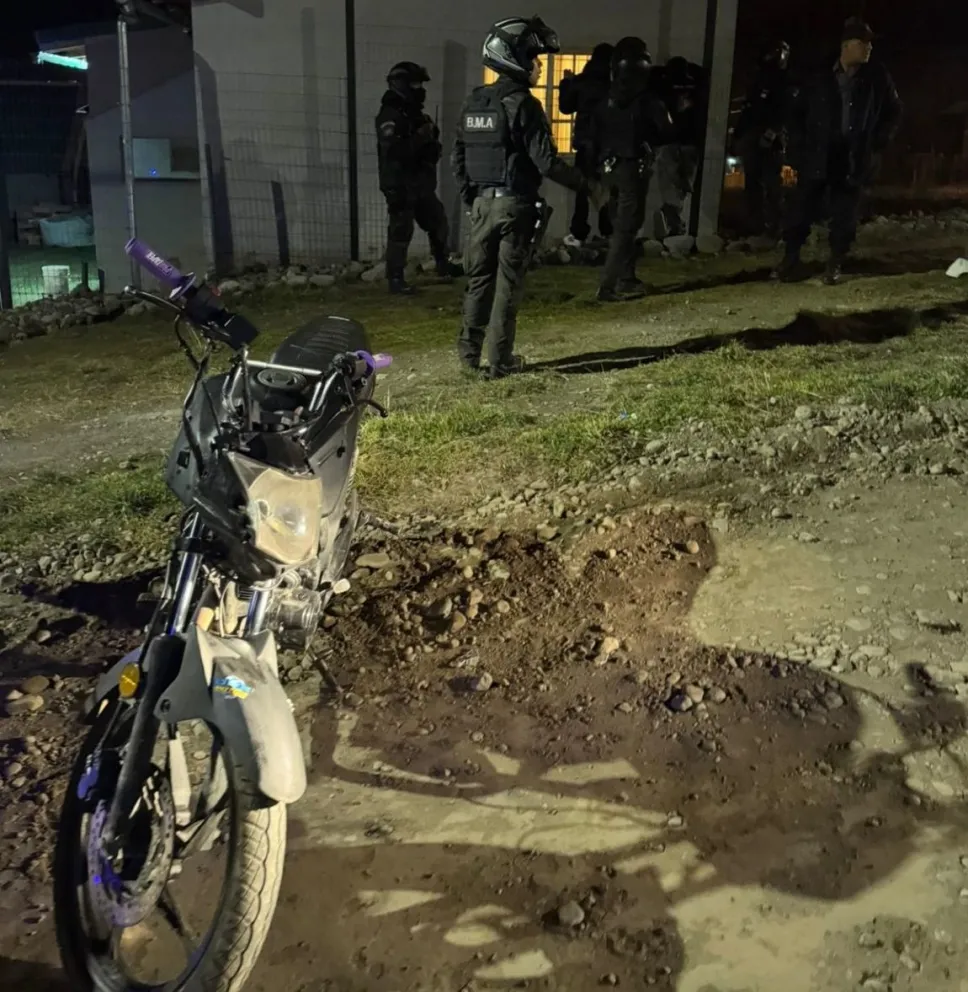 La motocicleta, una Zanella fue recuperada por la BMA tras comprobar que tenía pedido de secuestro.