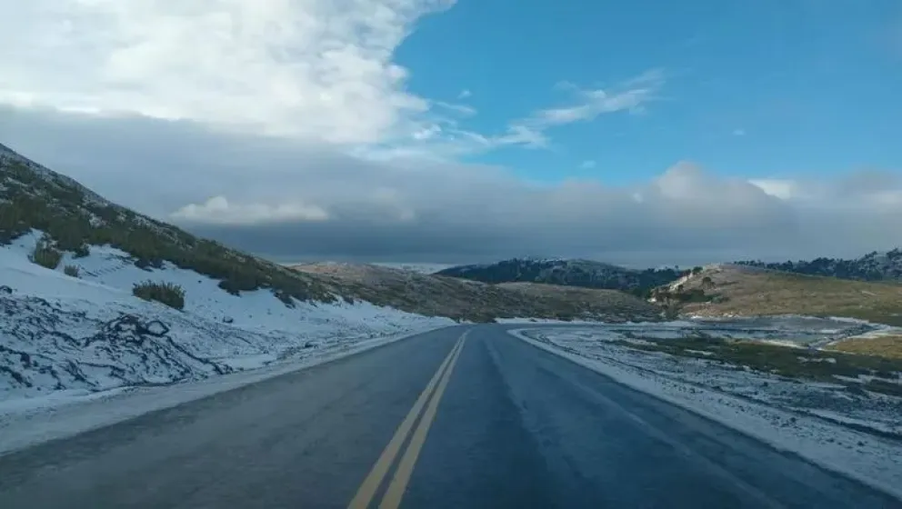 El paso internacional Pino Hachado es uno de los más utilizados en la región / Foto LMNeuquen
