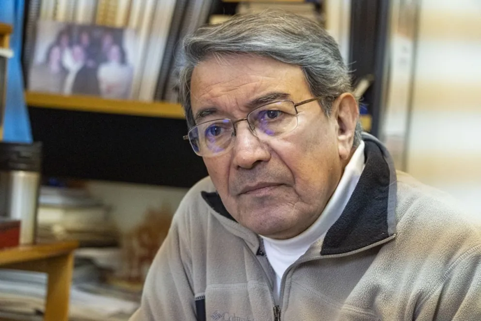 El especialista en neutrones consideró que la gestión nacional mantiene una “alocada entrega de soberanía ante Estados Unidos” (fotos: Facundo Pardo).