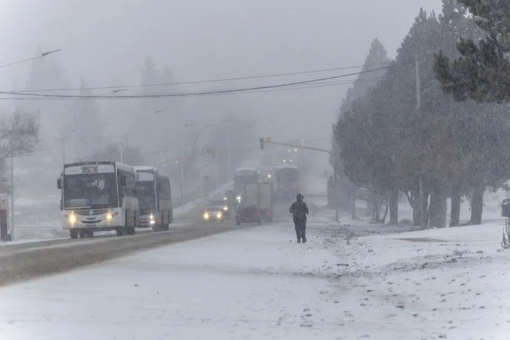 Las autoridades locales recordaron que es clave consultar el estado de rutas antes de viajar / Foto Euge Neme 