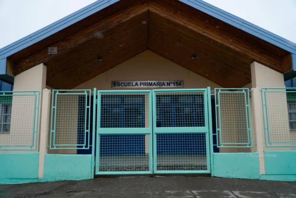 Por el temporal de viento, implementan medidas para el turno mañana del lunes 25 de agosto (foto; Facundo Pardo)