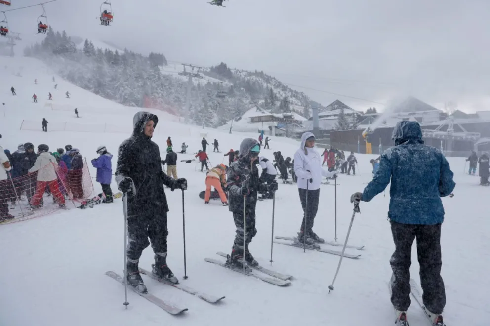 Catedral y otra jornada de nieve (foto: Eugenia Neme)