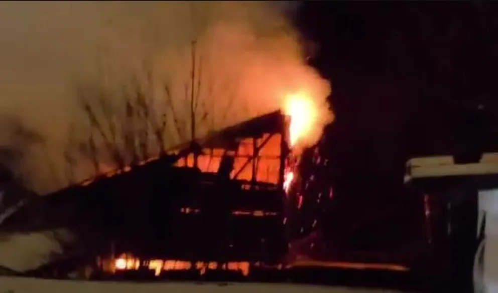 Un nuevo incendio de vivienda, esta vez en zona centro de Bariloche 