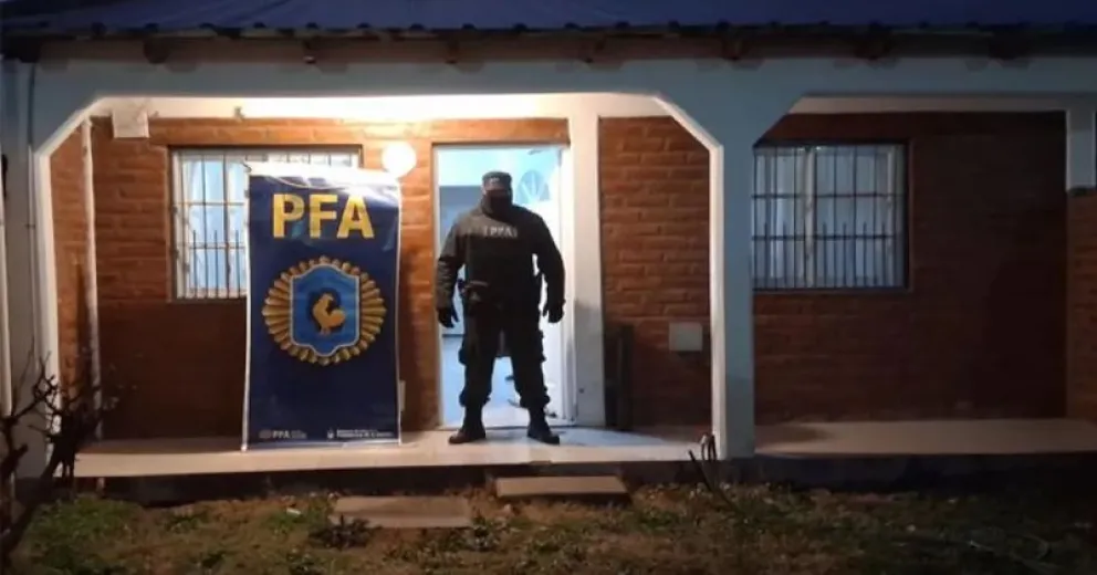 La causa de narcotráfico derivó en el hallazgo de material de abuso sexual infantil. (Foto Policía Federal Argentina).