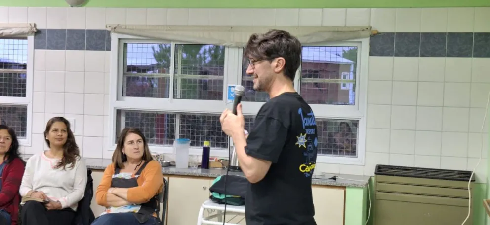 El grupo TGD Padres TEA Bariloche, convoca a familias a sumarse a su red de información e iniciativas a través de sus redes sociales. Foto: gentileza