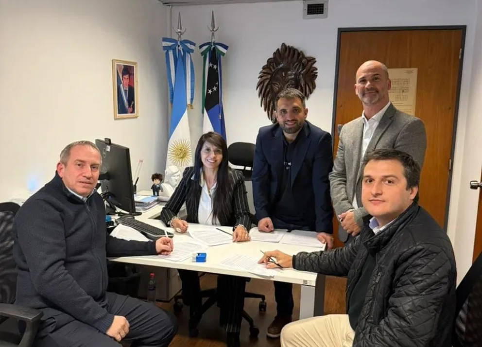 El acuerdo incluye al PRO, La Libertad Avanza, Republicanos Unidos y CREO.