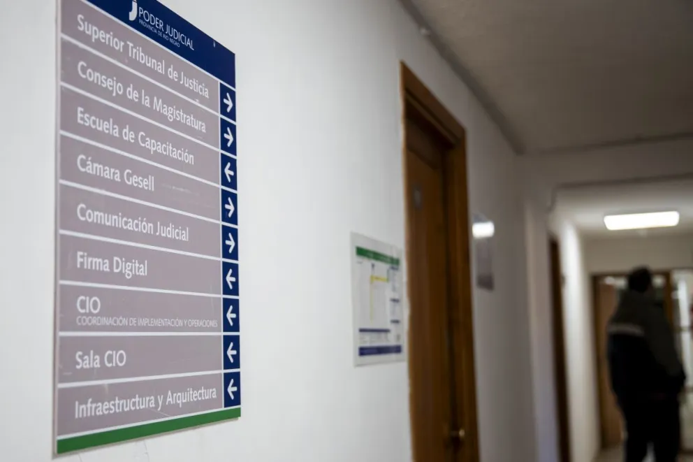 Los acusaban de inventar testigos en un acta de detención.