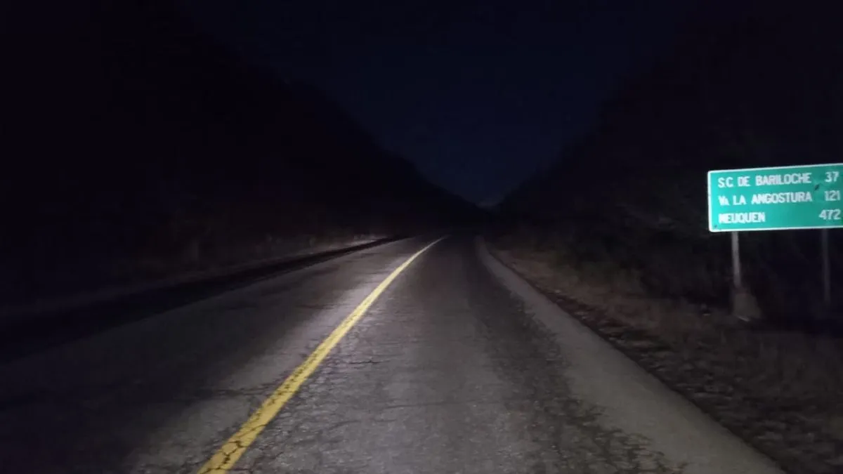 Precaución en Ruta 40 entre Bariloche y El Bolsón por humedad y bancos ...