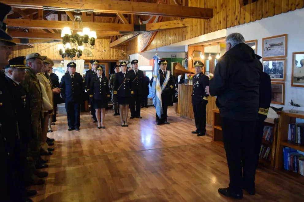 El evento se llevó a cabo en la Península San Pedro, en la Sede Antumalal, con la presencia de autoridades locales, miembros de las fuerzas y vecinos. Foto: gentileza