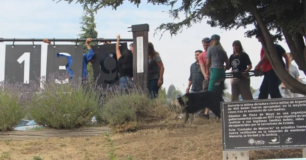 Invitan a la comunidad al acto. 