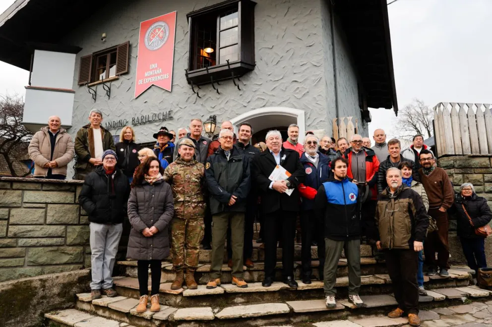 El Club Andino Bariloche festejó un nuevo aniversario en la histórica sede de 20 de febrero. Fotos: Eugenia Neme