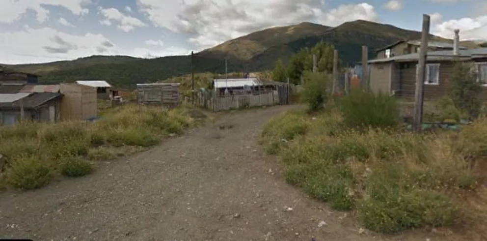 Denuncian invasión de ratas que saldrían de una vivienda del barrio Eva Perón "al fondo". Foto y video: Gentileza