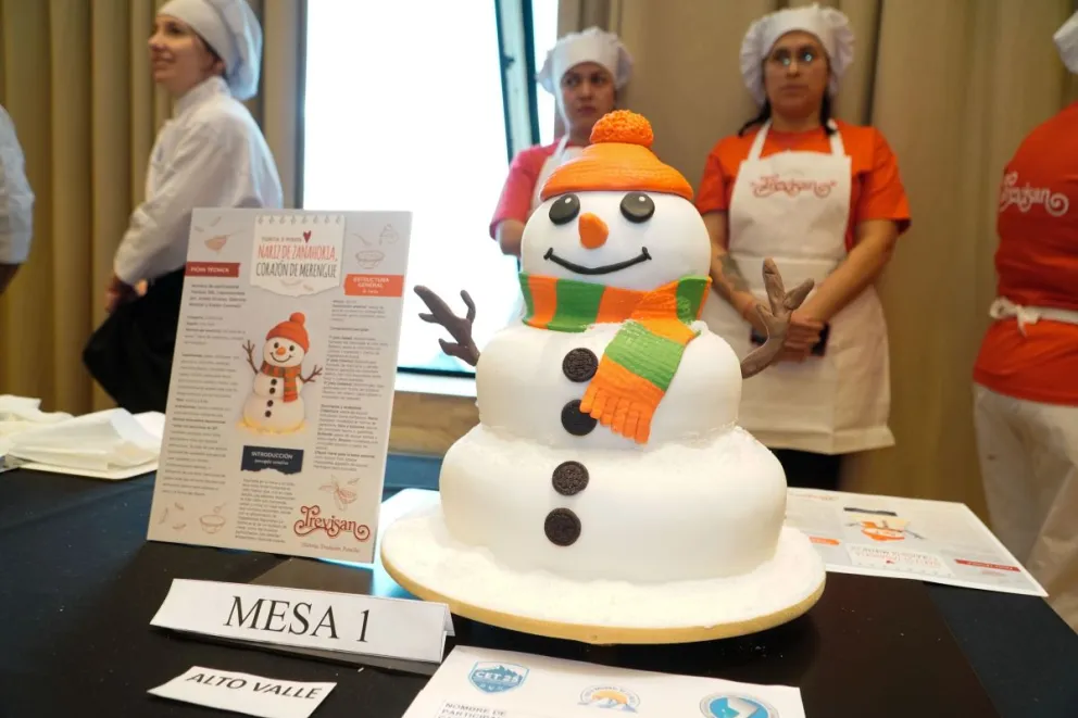 Torta ganadora de la categoría "profesional" (fotos: Facundo Pardo).