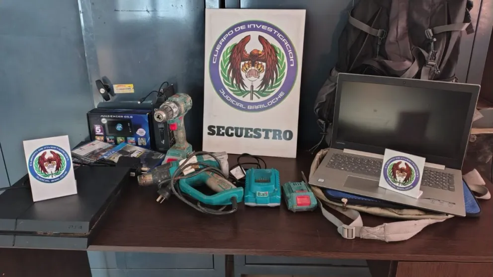 Los objetos corresponden a distintos ilícitos denunciados en jurisdicción de las comisarías 28 y 80 