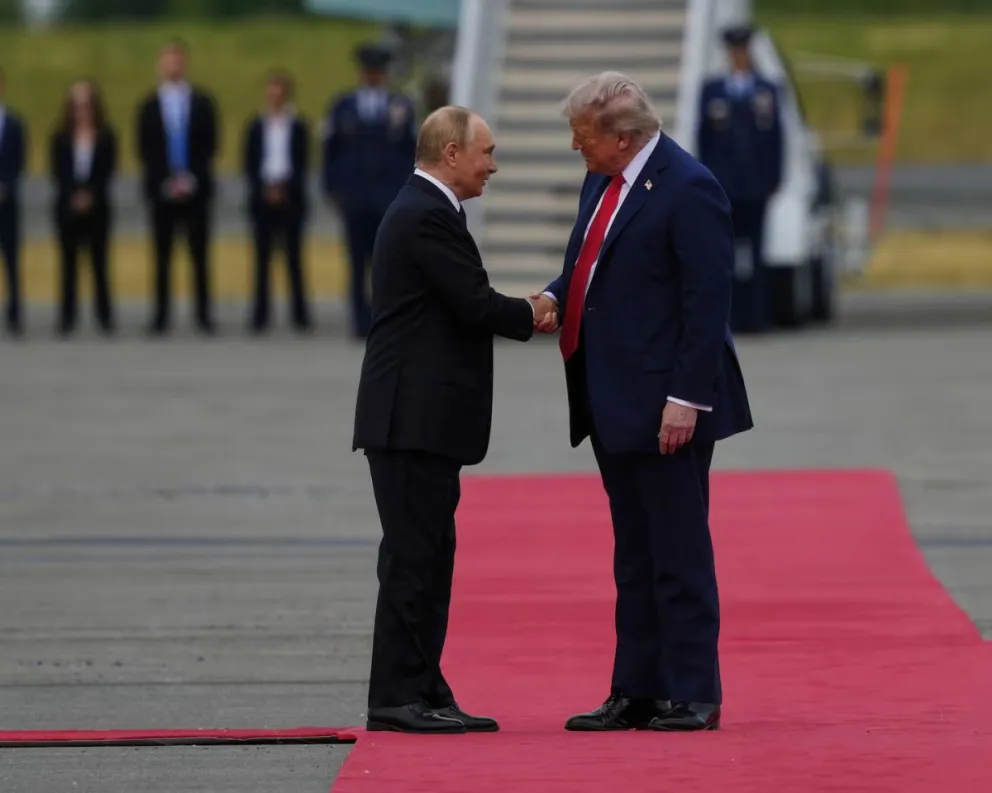 Vladimir Putin y Donald Trump durante el encuentro que tuvieron en Alaska.