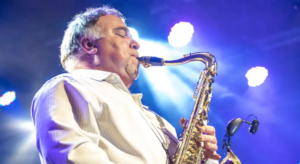 Alan Tetchiev, el saxofonista de Jazz FCP.