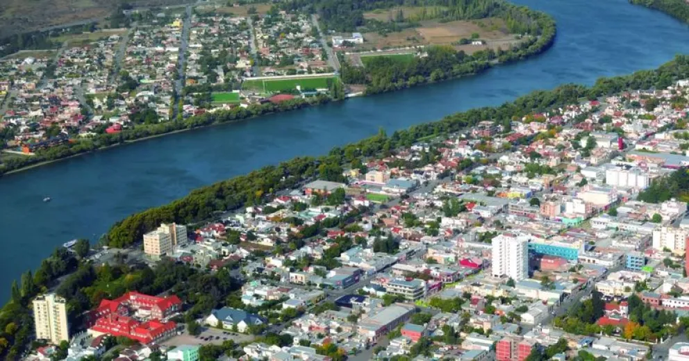 La resolución recordó que el reconocimiento de una sentencia extranjera no modifica su contenido ni implica reabrir el caso.