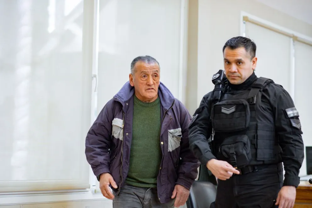 Sandoval esperará el juicio por el crimen de Sixto con prisión preventiva domiciliaria. 