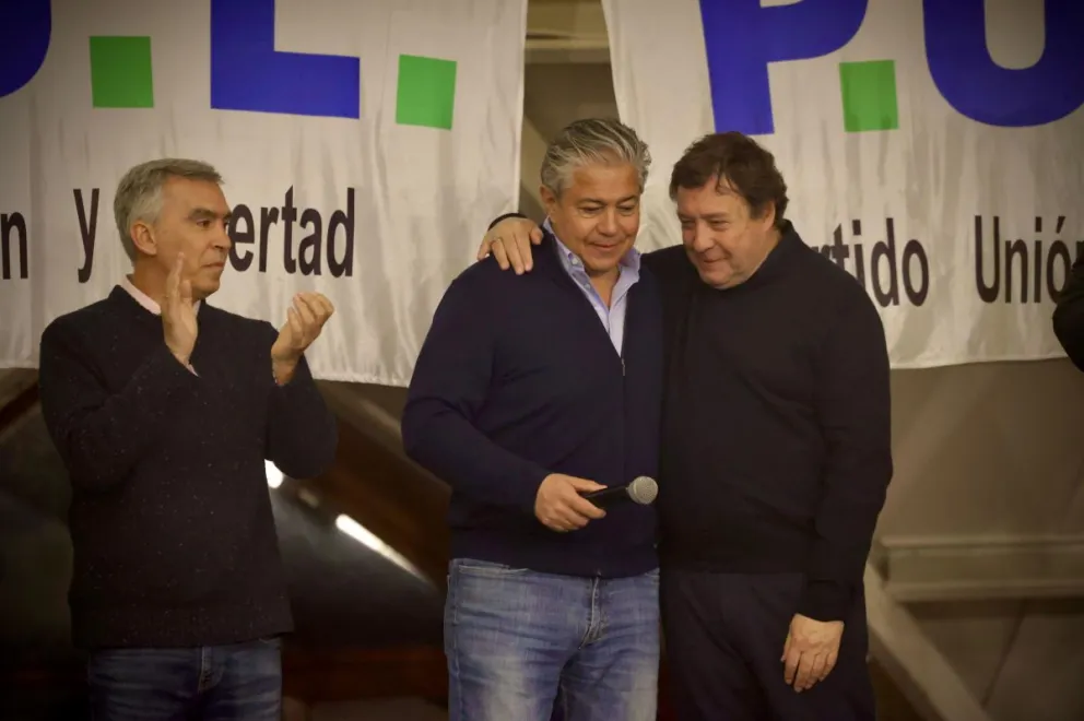 El gobernador Weretilneck fue enfático en la idea de unión entre las provincias de Neuquén y Río Negro. 