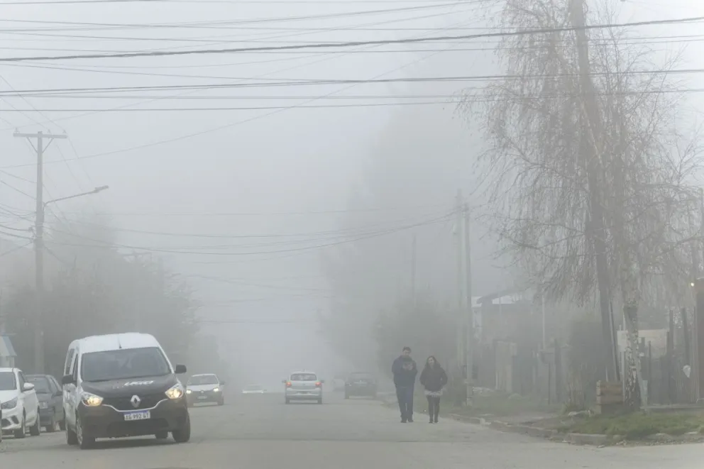 Húmedad y neblina en zonas altas de Bariloche. 
