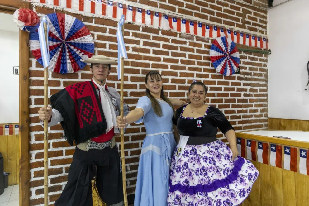 Las fiestas patrias chilenas se celebran en nuestra ciudad / Fotos Euge Neme 