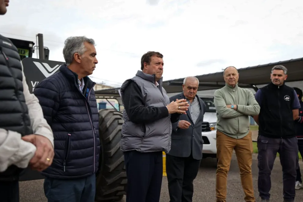 Destacan que la gestión tiene el objetivo de mantener los casi 7.000 kilómetros de rutas que tiene la provincia