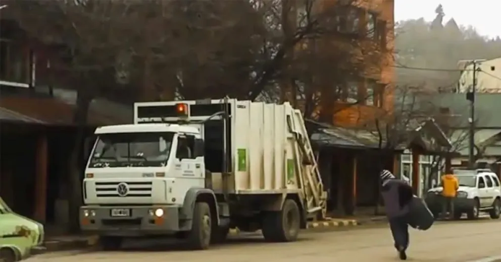 El hombre permanece en observación.