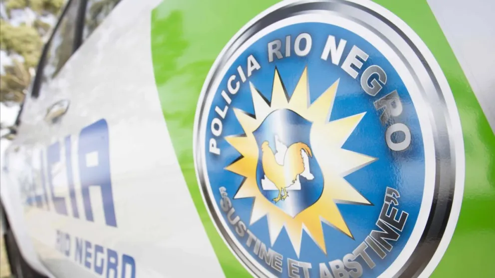 El rápido accionar policial permitió neutralizar una situación de riesgo en la ciudadCrédito: Gobierno de Río Negro