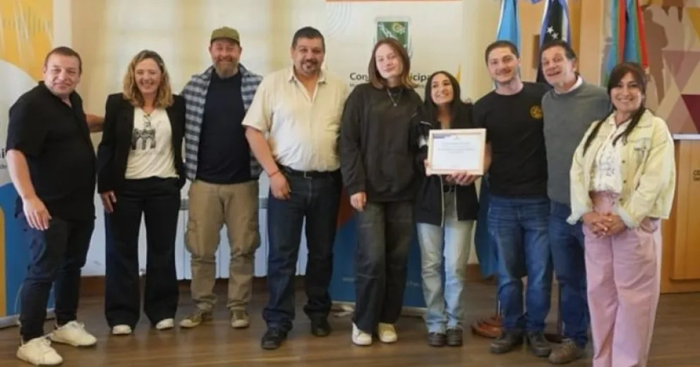Entregarán los premios a los tres finalistas.